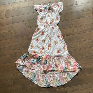 Free People beautiful white floral dress, Size TP